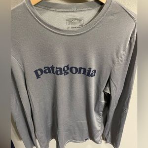 Patagonia daily capilene baselayer long sleeve small grey